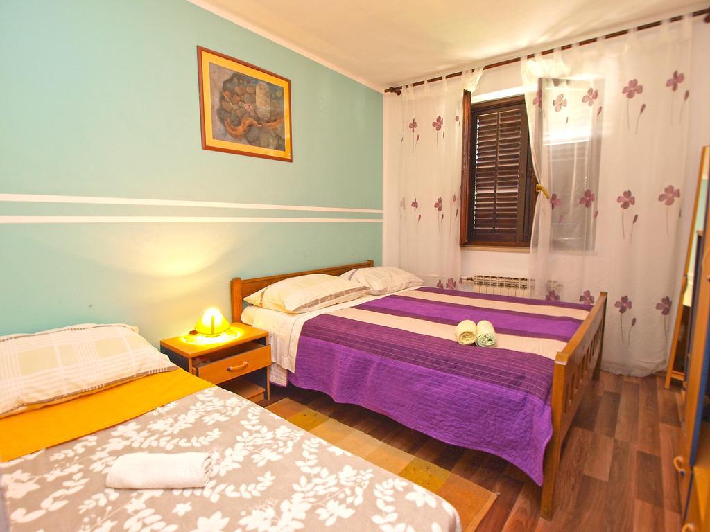 Apartments Ivanka 378 Ровинь Экстерьер фото