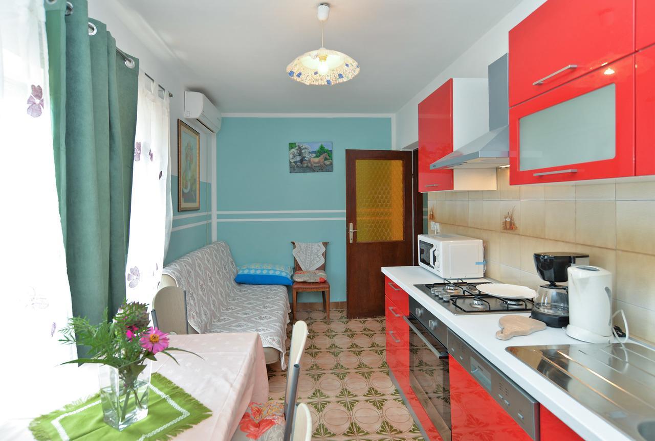 Apartments Ivanka 378 Ровинь Экстерьер фото